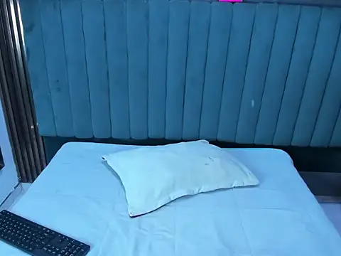 ScarlethJonz online show from 02-10-26, 02:10