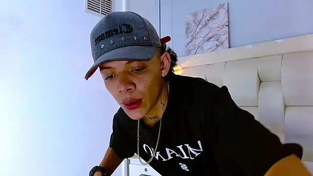 Snapshot of daniel_garzon chatting on 04-14-26, 08:59 daniel garzon online show from 04-14-26, 08:59