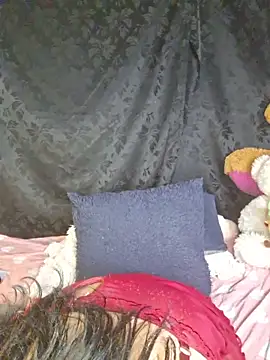 sol liu online show from 11-30-25, 12:53