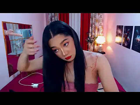 Snapshot of UrScreenGoddess chatting on 06-15-26, 12:13 UrScreenGoddess online show from 06-15-26, 12:13