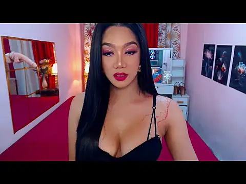 Snapshot of UrScreenGoddess chatting on 07-05-26, 01:56 UrScreenGoddess online show from 07-05-26, 01:56
