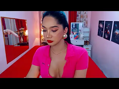 Snapshot of UrScreenGoddess chatting on 07-12-26, 03:08 UrScreenGoddess online show from 07-12-26, 03:08