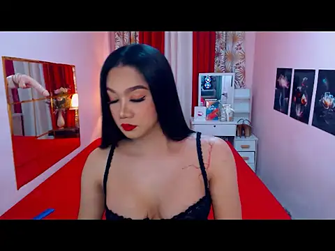 Snapshot of UrScreenGoddess chatting on 07-14-26, 03:55 UrScreenGoddess online show from 07-14-26, 03:55