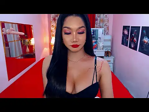 Snapshot of UrScreenGoddess chatting on 07-28-26, 11:17 UrScreenGoddess online show from 07-28-26, 11:17
