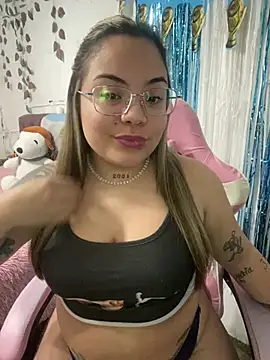 Lindalatina2001 online show from 07-21-26, 12:24