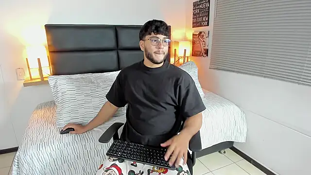 mike foxxx  online show from 01-07-26, 01:35