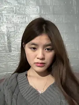 Cheerful-girl online show from 12-20-25, 04:36