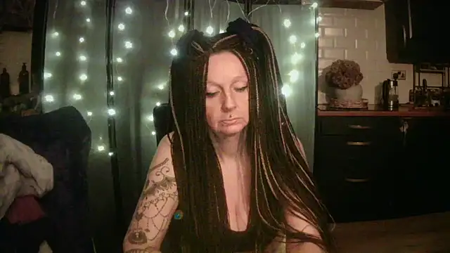 pixxiexo online show from 02-18-26, 12:06