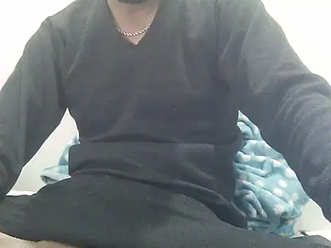 Snapshot of kalalund-up chatting on 12-02-25, 03:51 kalalund-up online show from 12-02-25, 03:51