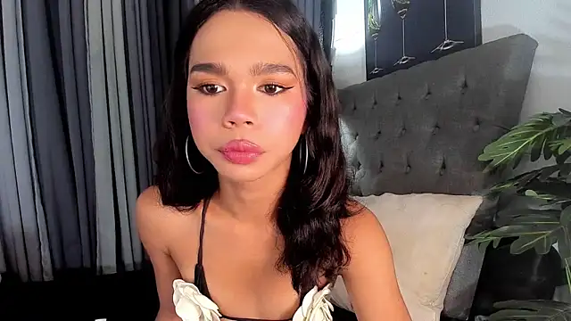 asianpetiteprincess online show from 05-20-26, 08:04