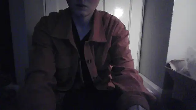 Amy01112 online show from 12-16-25, 05:51