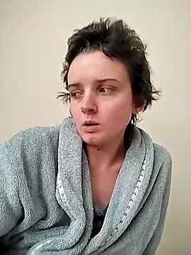 Amy01112 online show from 04-24-26, 03:58