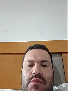 Snapshot of comeseucuzinh chatting on 11-30-25, 11:47 comeseucuzinh online show from 11-30-25, 11:47