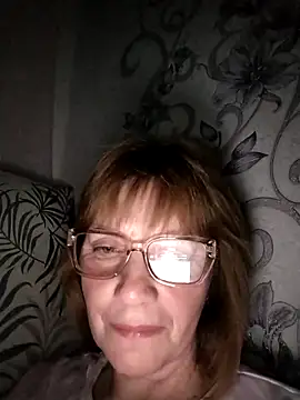 MichelleLove48 online show from 04-14-26, 07:31