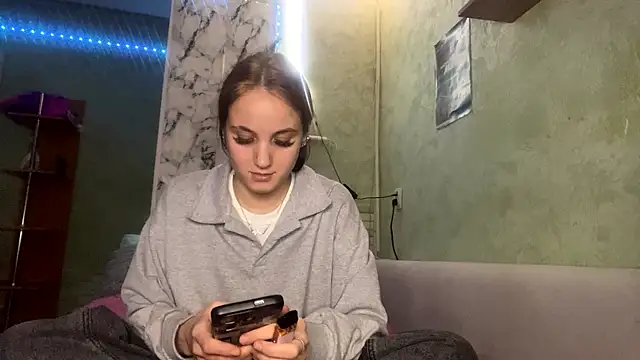 StacyHoyles online show from 01-16-26, 12:31