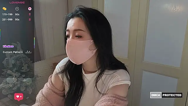 nayomi 34f online show from 12-21-25, 03:02