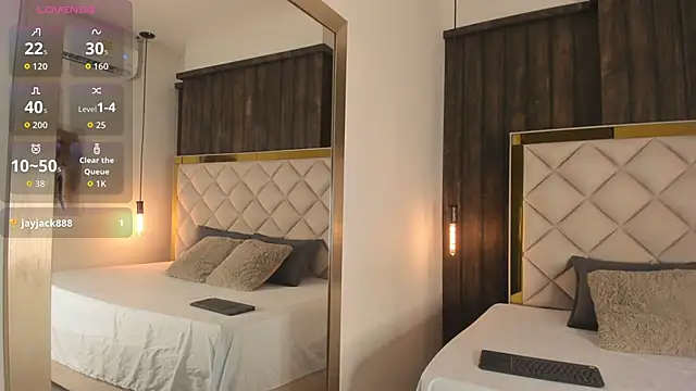 viiolet whitee online show from 04-04-26, 01:08