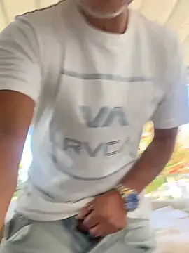 ValuedConcept687 online show from 04-18-26, 07:58