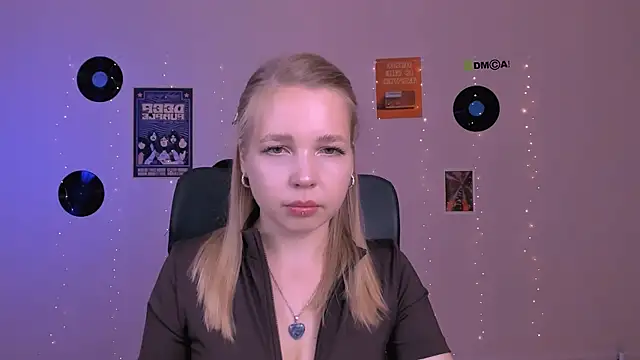 Snapshot of teya_starling chatting on 05-25-26, 07:25 teya starling online show from 05-25-26, 07:25