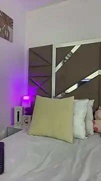 Dreammy Kitty online show from 04-08-26, 01:44