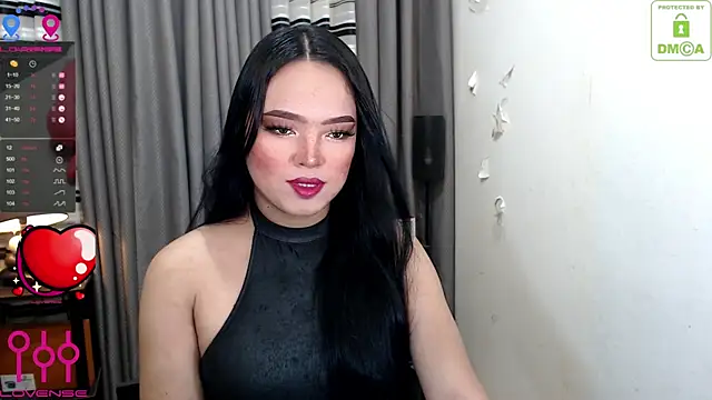 Snapshot of Fantacyloverr chatting on 06-25-26, 01:38 Fantacyloverr online show from 06-25-26, 01:38