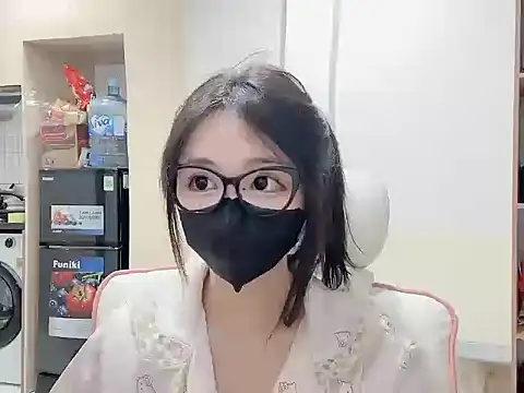 Yuyu-baobei online show from 02-17-26, 10:23