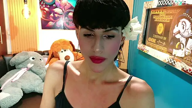 Snapshot of StormLuxX chatting on 05-12-26, 01:08 StormLuxX online show from 05-12-26, 01:08
