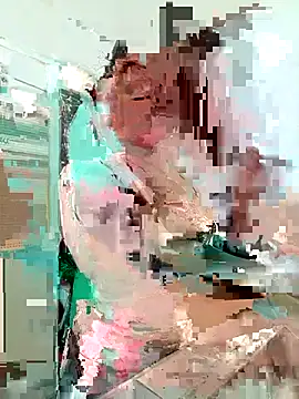 Snapshot of MisNicol chatting on 12-15-25, 07:29 MisNicol online show from 12-15-25, 07:29