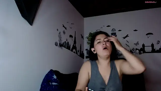 Snapshot of MisNicol chatting on 01-13-26, 11:15 MisNicol online show from 01-13-26, 11:15