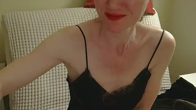 Snapshot of AuroraAG chatting on 05-20-26, 11:11 AuroraAG online show from 05-20-26, 11:11