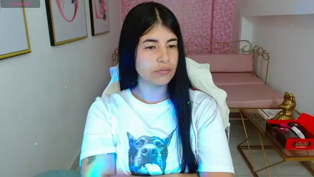 Nina harpper  online show from 04-14-26, 01:11