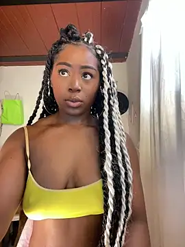 Cynthia es online show from 04-13-26, 03:06