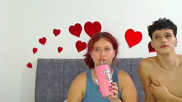 hottie couplee online show from 07-23-26, 05:16