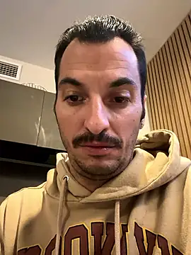 andresbale online show from 12-02-25, 01:11