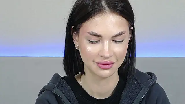 RachaelMils online show from 04-11-26, 07:45