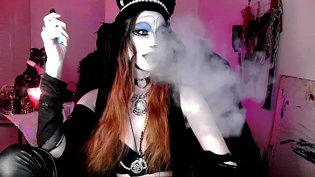 EmpressMorrigan online show from 02-08-26, 02:09