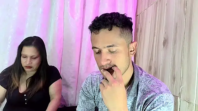 n4ughty friends online show from 12-04-25, 04:55