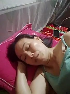 Lili-123k online show from 02-28-26, 05:41