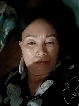 Snapshot of Lili-123k chatting on 05-28-26, 08:44 Lili-123k online show from 05-28-26, 08:44