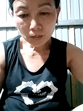 Snapshot of Lili-123k chatting on 06-02-26, 06:48 Lili-123k online show from 06-02-26, 06:48