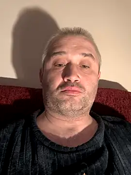 Olomoucak1982 online show from 03-31-26, 06:52