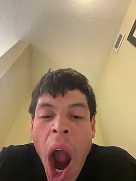 Snapshot of Imnotabatman45 chatting on 03-21-26, 03:26 Imnotabatman45 online show from 03-21-26, 03:26