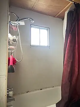 Snapshot of Imnotabatman45 chatting on 03-27-26, 11:26 Imnotabatman45 online show from 03-27-26, 11:26