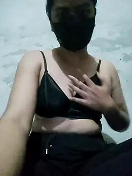 virgin girl1234 online show from 12-22-25, 03:58