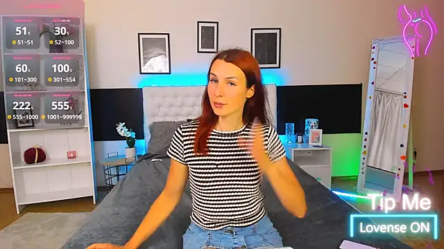 KiraNeeww online show from 07-16-26, 05:24