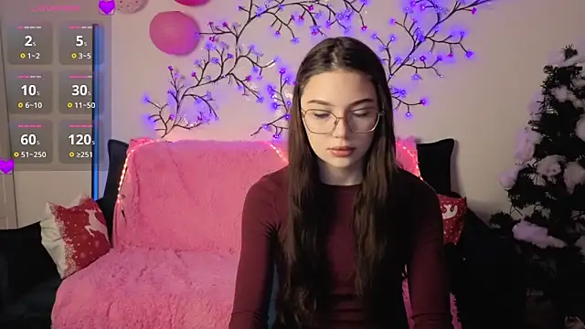 AlishaMolly online show from 12-19-25, 02:24