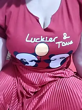 hottyrose69 online show from 04-05-26, 02:58