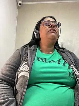 Carameloswing1 online show from 04-18-26, 04:11