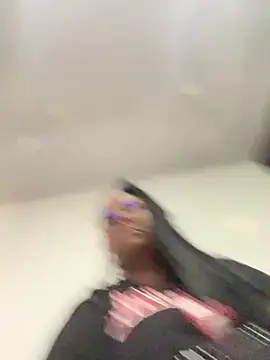 Carameloswing1 online show from 04-25-26, 10:29