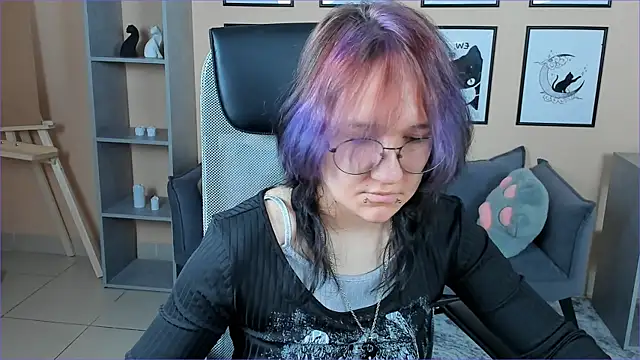 Sylvia Reed online show from 01-09-26, 10:07